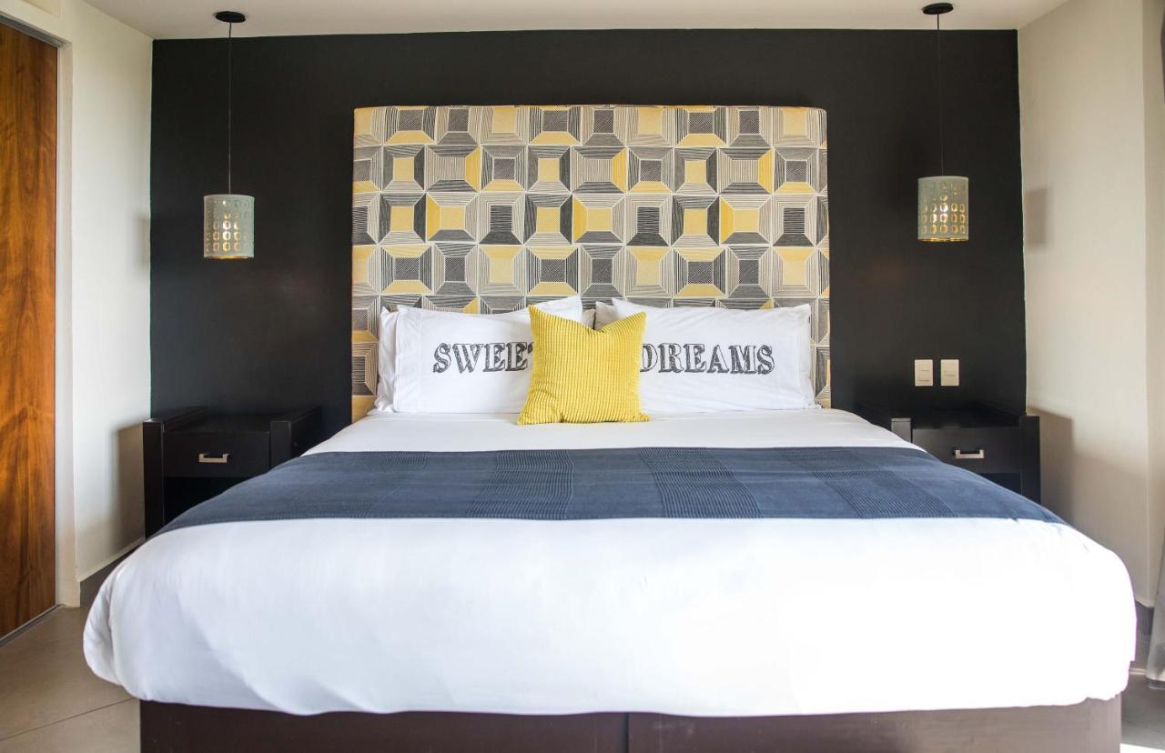 Honey B Suites Playa del Carmen Exterior foto