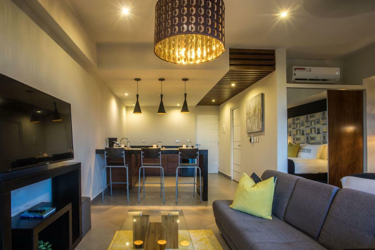 Honey B Suites Playa del Carmen Exterior foto